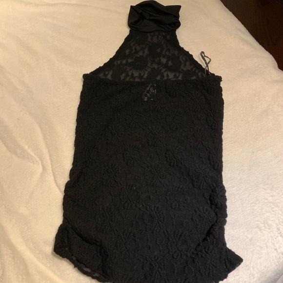 Halter Neck Open Back Transparent Lace Top - Picture 9 of 15